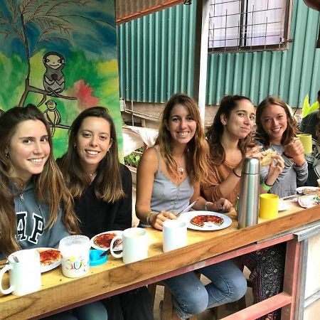 Mi Casa Tica Hostel Monteverde Kültér fotó
