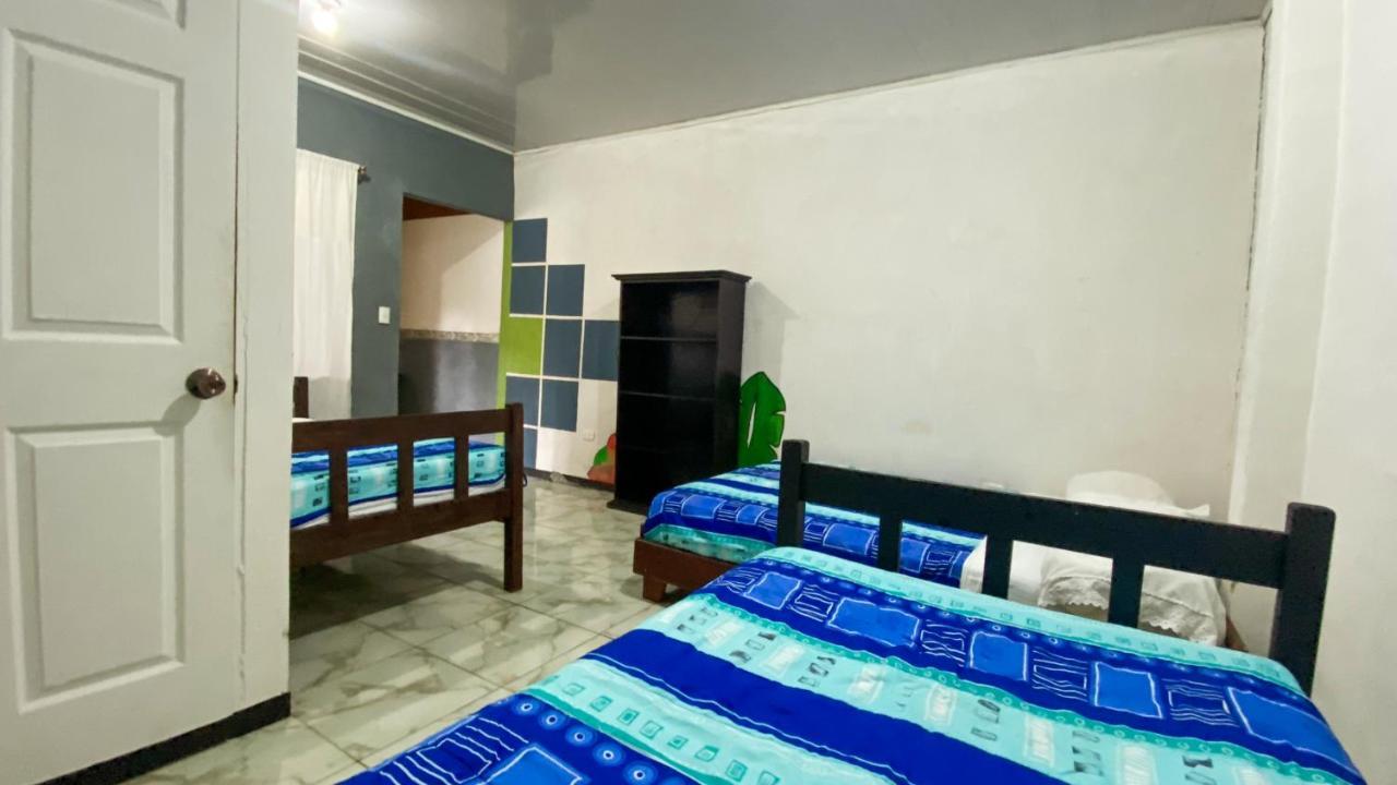 Mi Casa Tica Hostel Monteverde Kültér fotó